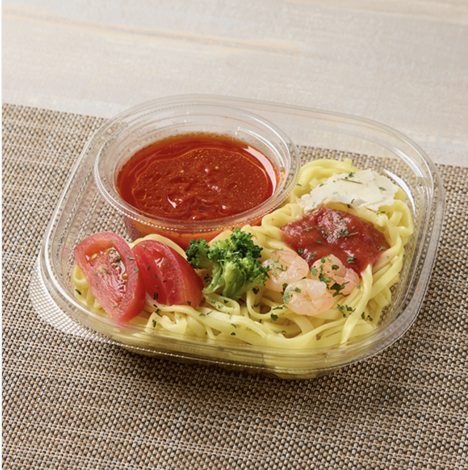 冷たい生パスタ　海老とトマト