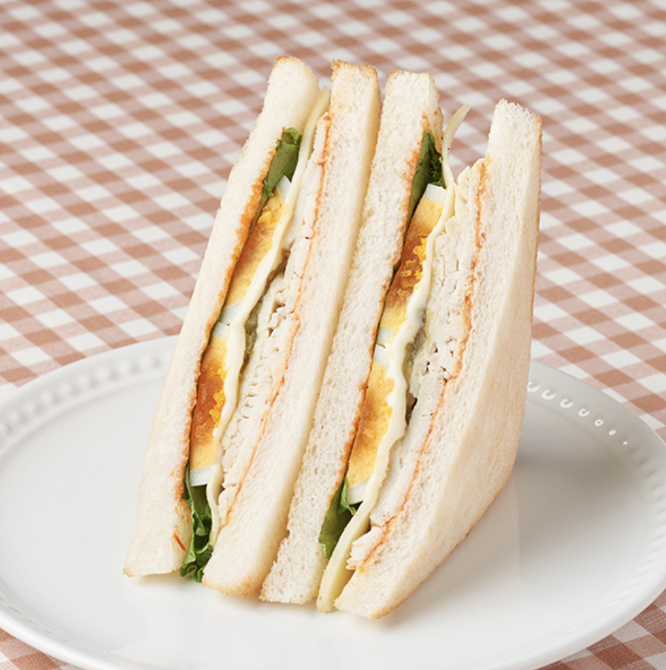 国産チキンとゴーダチーズとたまご